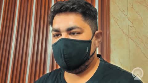 Sleepy owl online show from October 2025 07:01:01 AM