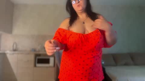        online show from October 2025 01:48:02 AM