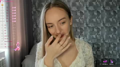Snapshot of a_delina chatting on April 2026 07:44:02 AM Adelina online show from April 2026 07:44:02 AM