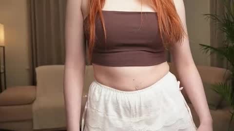 Snapshot of a_foxy chatting on December 2025 01:50:02 PM Alice online show from December 2025 01:50:02 PM