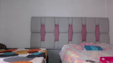 a_g_b online show from September 2025 03:45:01 PM