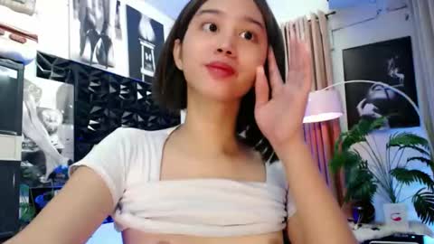 Snapshot of a_r_i_a_n_n_a chatting on December 2025 07:38:02 AM Lovely Yana online show from December 2025 07:38:02 AM