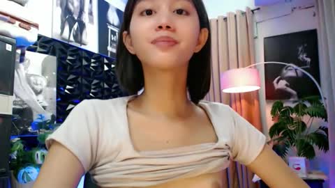 Lovely Yana  online show from March 2026 08:17:01 AM