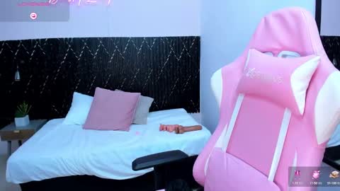 Abby Lee  online show from February 2025 09:37:02 PM