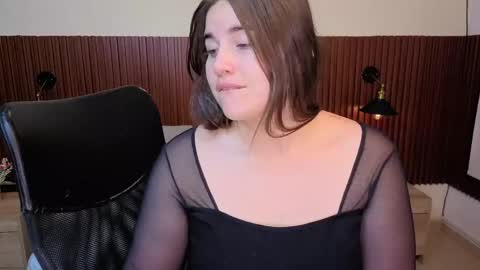 Abby Lee  online show from April 2026 06:41:01 PM