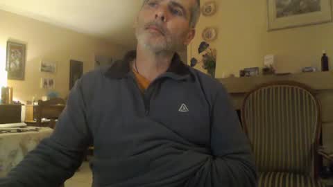 Aalex1717 online show from January 2025 10:07:02 PM