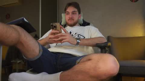 Alex online show from November 2025 08:17:02 AM