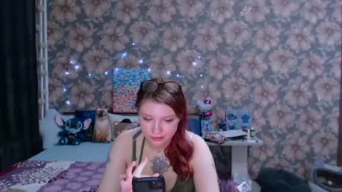 Snapshot of aalicebubble chatting on June 2026 07:06:02 PM Alice online show from June 2026 07:06:02 PM