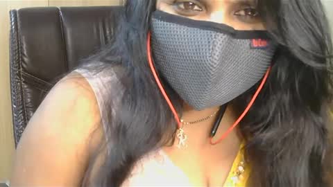 Snapshot of aaradhya_sexy_88 chatting on February 2025 10:15:02 AM aaradhya_sexy_88 online show from February 2025 10:15:02 AM
