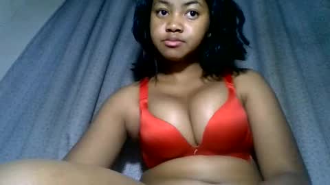 aariciah online show from November 2025 11:37:01 PM