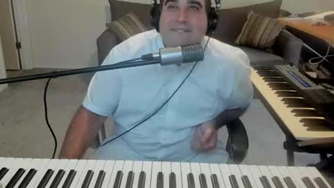 Aaron online show from September 2025 05:51:02 PM