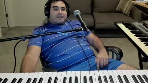 Aaron online show from November 2025 01:59:02 AM