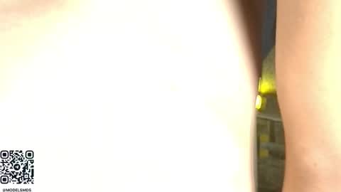 Aaron y Antonella online show from November 2025 08:27:02 PM