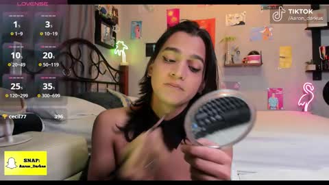 Snapshot of aaron_darkus chatting on January 2026 02:05:01 AM Aaron online show from January 2026 02:05:01 AM