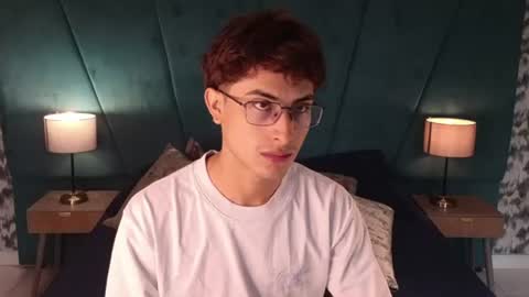 Aaron Ezequiel online show from June 2026 01:48:01 PM