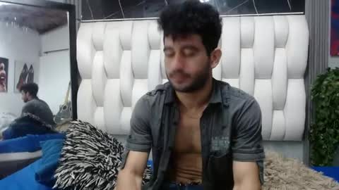 Snapshot of aaron_jones_1 chatting on May 2026 08:58:02 PM aaron_jones_1 online show from May 2026 08:58:02 PM