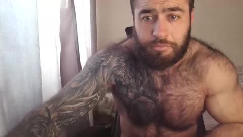 Snapshot of aaron_royal chatting on May 2026 04:17:02 AM Davin tayl online show from May 2026 04:17:02 AM