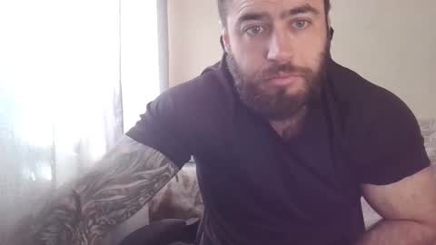 Snapshot of aaron_royal chatting on May 2026 05:02:01 AM Davin tayl online show from May 2026 05:02:01 AM