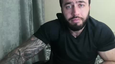 Snapshot of aaron_royal chatting on May 2026 04:37:01 PM Davin tayl online show from May 2026 04:37:01 PM