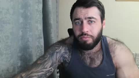 Snapshot of aaron_royal chatting on May 2026 04:13:01 PM Davin tayl online show from May 2026 04:13:01 PM