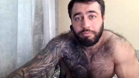 Snapshot of aaron_royal chatting on May 2026 03:35:01 AM Davin tayl online show from May 2026 03:35:01 AM