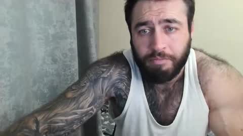Snapshot of aaron_royal chatting on May 2026 03:09:02 PM Davin tayl online show from May 2026 03:09:02 PM