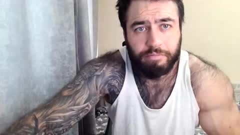 Snapshot of aaron_royal chatting on May 2026 03:15:01 AM Davin tayl online show from May 2026 03:15:01 AM
