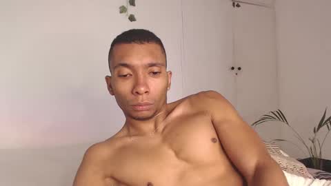 Heyy my name is Aaron online show from February 2025 02:04:02 PM