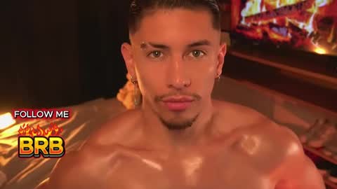 Snapshot of aaronfox_ chatting on July 2026 11:53:02 PM AARON online show from July 2026 11:53:02 PM