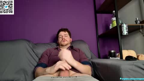 Snapshot of aaronlegend chatting on May 2026 05:36:02 AM Aaron online show from May 2026 05:36:02 AM