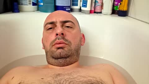 abas1986 online show from December 2025 09:38:01 AM