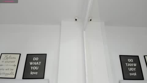 abbey_walker online show from February 2026 11:05:02 AM