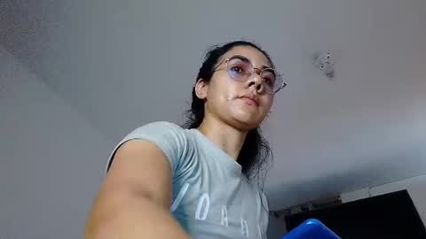 Martina online show from March 2025 06:01:02 PM