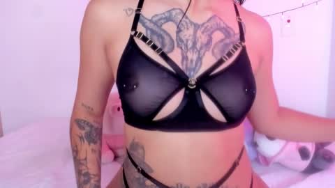 Snapshot of abby_rousee chatting on October 2025 01:20:01 PM abby_rousee online show from October 2025 01:20:01 PM