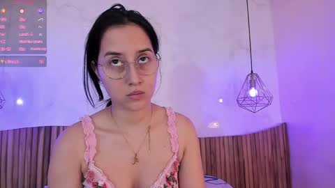 Snapshot of abbysweet1_ chatting on June 2026 12:40:01 PM Abigail online show from June 2026 12:40:01 PM
