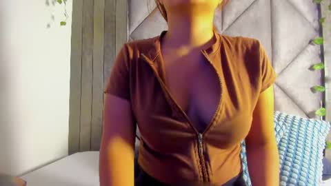 Snapshot of abbywathson chatting on June 2026 11:48:02 AM A B B Y online show from June 2026 11:48:02 AM