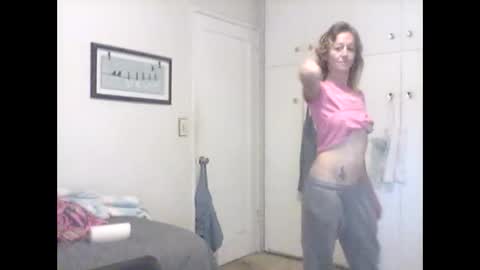abdgg83476 online show from October 2025 03:23:02 PM