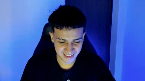 Independence model AbelAsburgo online show from January 2025 03:43:01 AM