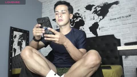 Independence model AbelAsburgo online show from January 2025 11:24:01 PM