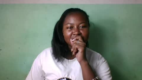 abella677022 online show from June 2026 01:39:02 PM