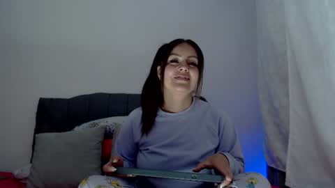 Snapshot of abella_as_ chatting on July 2026 03:23:01 AM abella_as_ online show from July 2026 03:23:01 AM