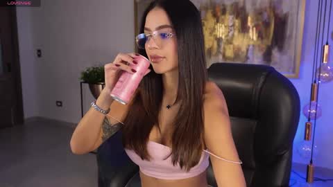 Snapshot of abellacroft chatting on May 2026 01:16:01 PM Abella online show from May 2026 01:16:01 PM