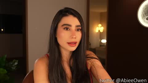 Snapshot of abie_owen chatting on May 2026 12:06:01 AM abie_owen online show from May 2026 12:06:01 AM