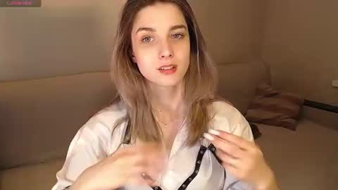 Snapshot of abigailwills chatting on July 2026 06:54:01 PM Abigail online show from July 2026 06:54:01 PM
