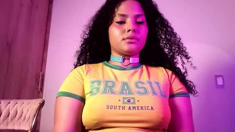 Abril  online show from November 2025 09:48:02 PM