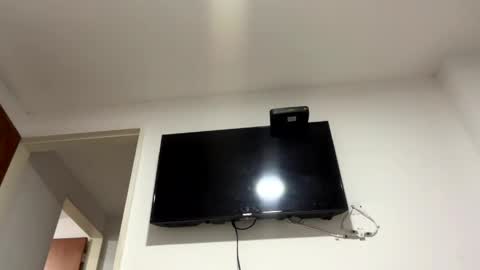 Snapshot of abrilsantosxo chatting on May 2026 08:03:02 PM abrilsantosxo online show from May 2026 08:03:02 PM