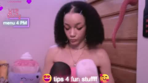 Snapshot of abruisedpeach chatting on July 2026 02:47:01 AM Peach online show from July 2026 02:47:01 AM
