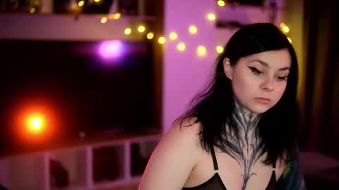 acid_pie online show from February 2025 03:15:01 AM