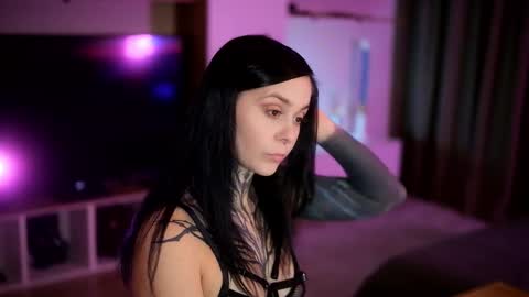 acid_pie online show from October 2025 06:52:02 PM