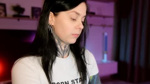 acid_pie online show from April 2026 08:20:01 PM